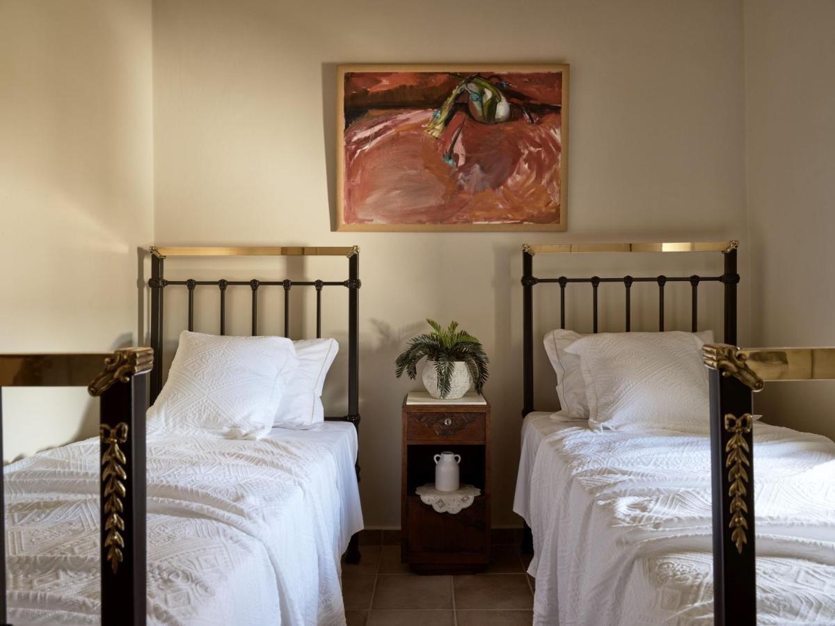 Alkis Farm And Residence Gyri Екстер'єр фото