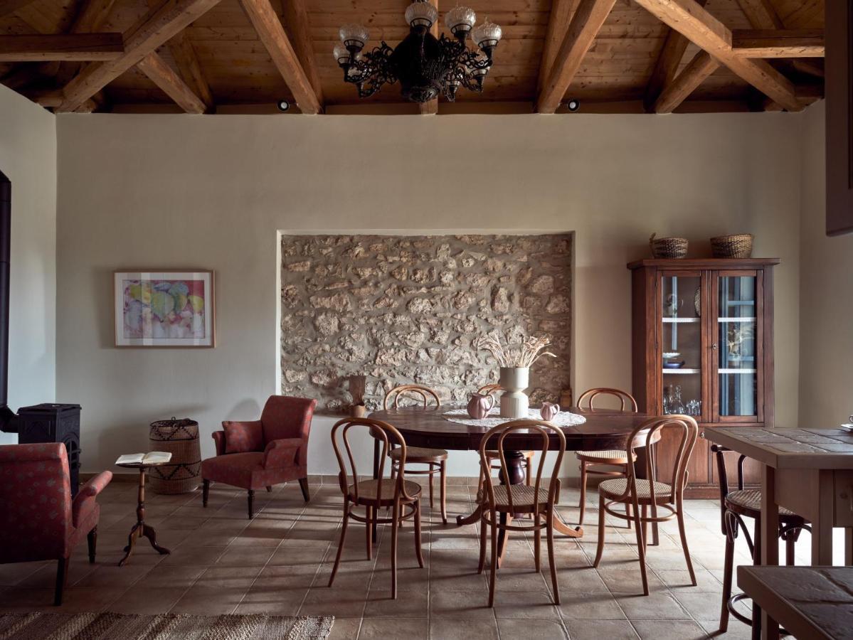 Alkis Farm And Residence Gyri Екстер'єр фото